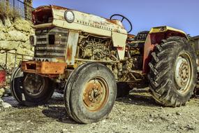 Antique Old Tractor machinery