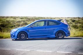 blue Ford Rs Motor