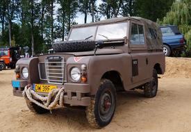 Land Rover car on Local Field