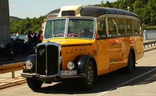 Acid Bus Diesel