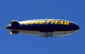 Blimp Goodyear Sky