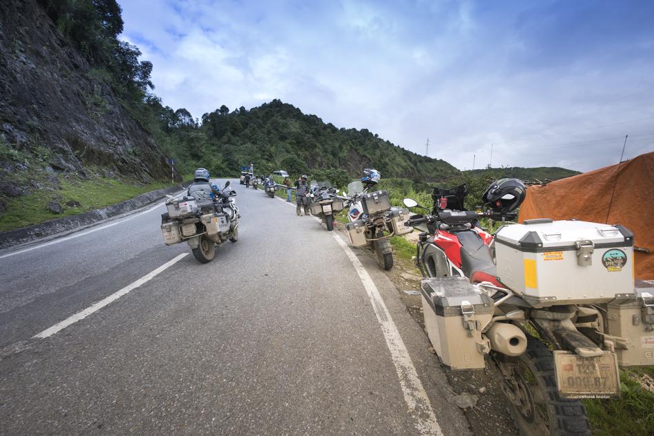 Steep Mountain Pass Vietnam