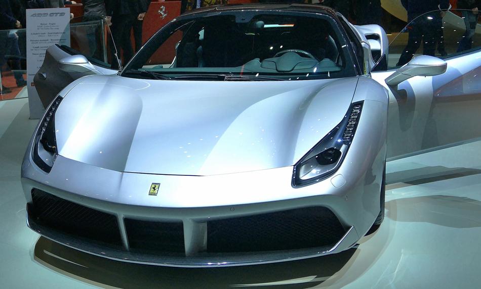 Luxury Sports Car Ferrari 488 Gtb