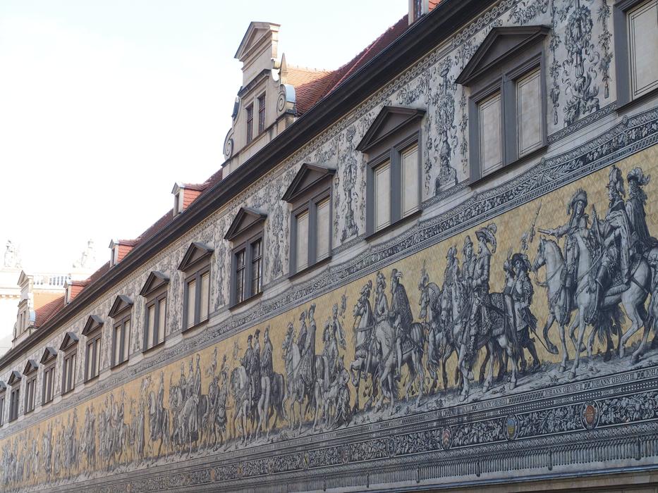 Princes Dresden Mural tiles