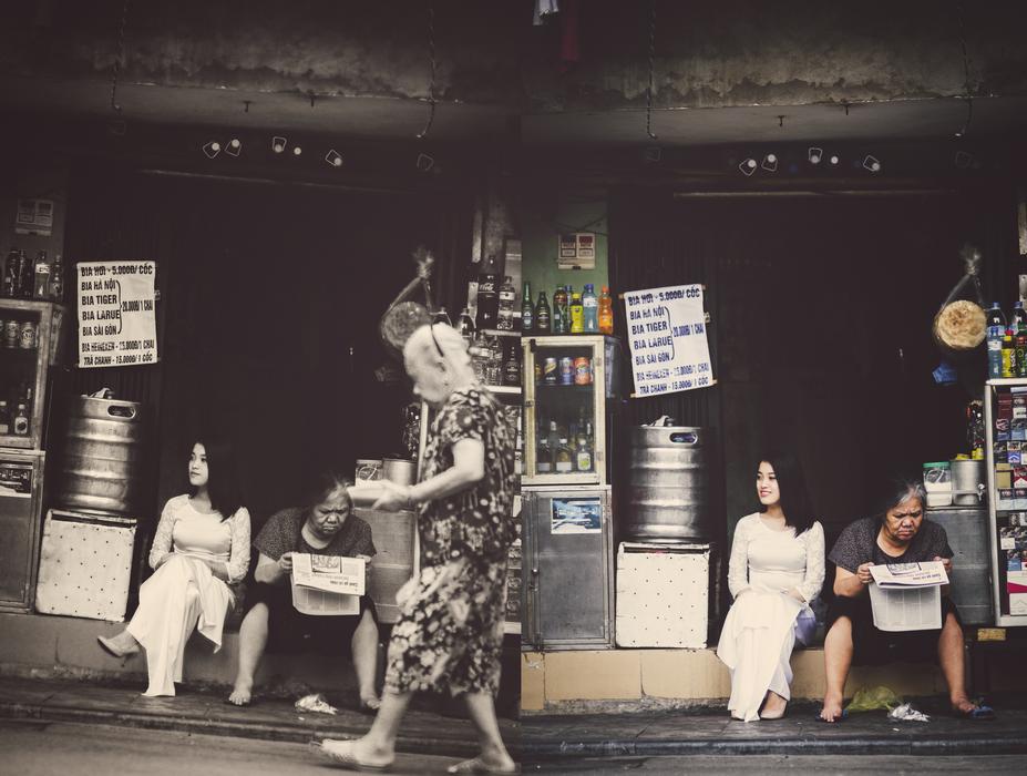 girls on vietnamese street