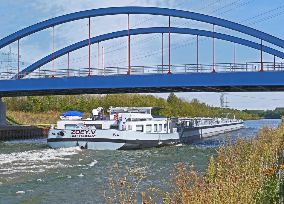 Barge Europe Class Tanker