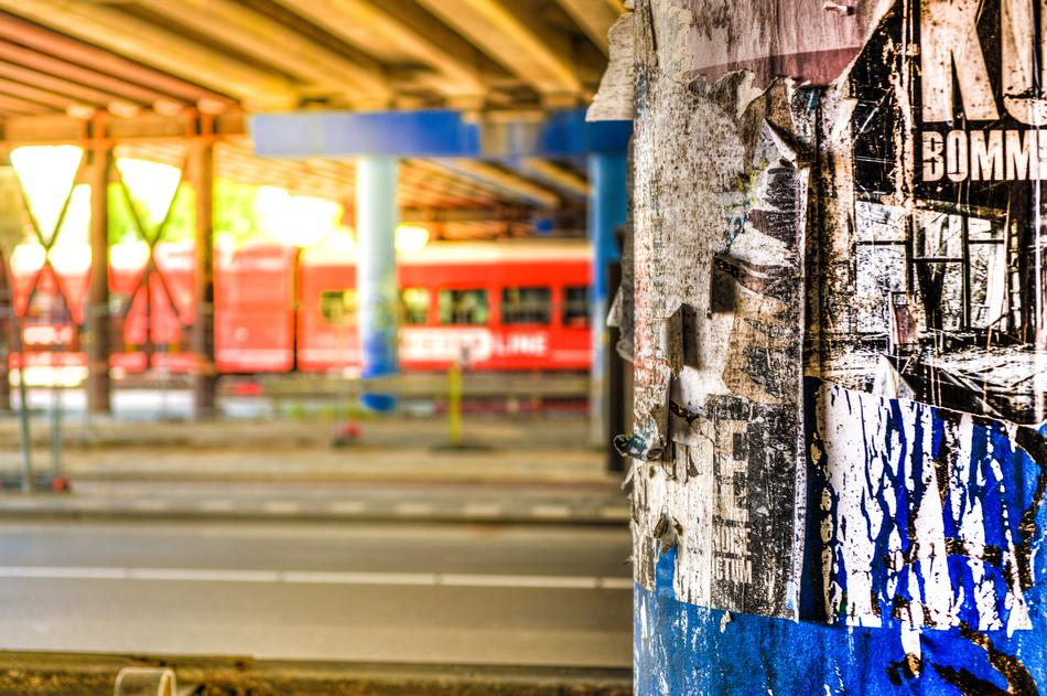abandoned column in urban infrastructure