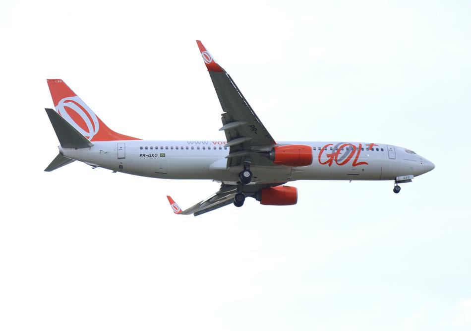 Plane Gool Flying
