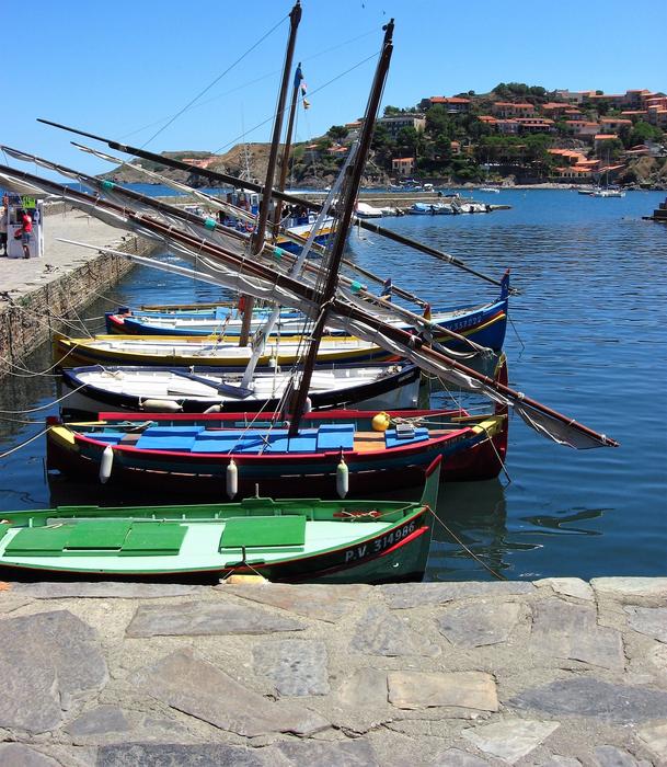 France Coliure Boat Body Of