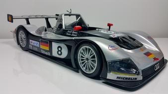 Racing Car Le Mans model