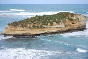 Island Ocean Waves