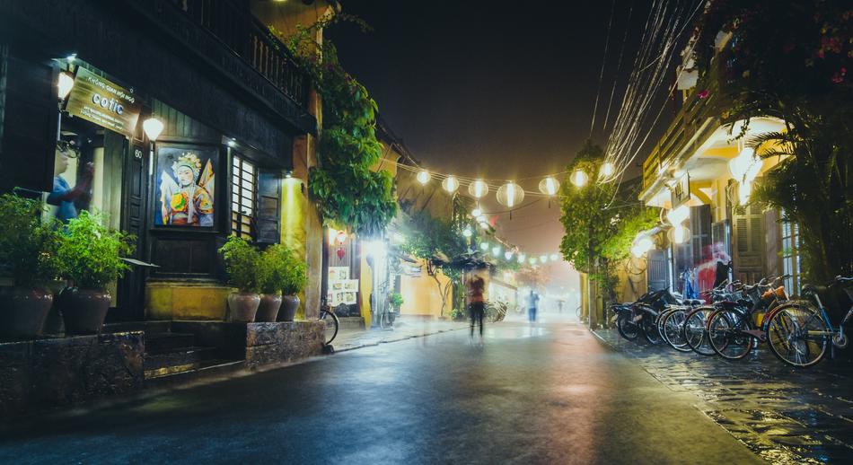 Places Street Hang