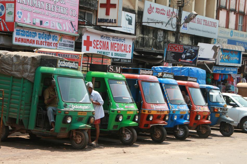 Tuk tuk Cars India