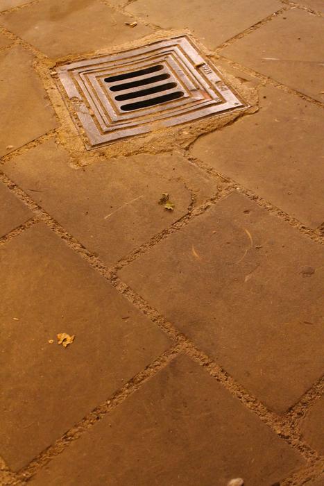 Manhole Road Floor