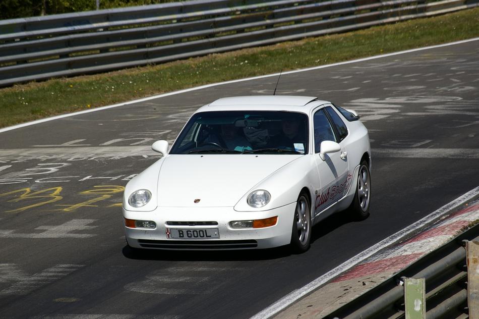 Posche Auto White