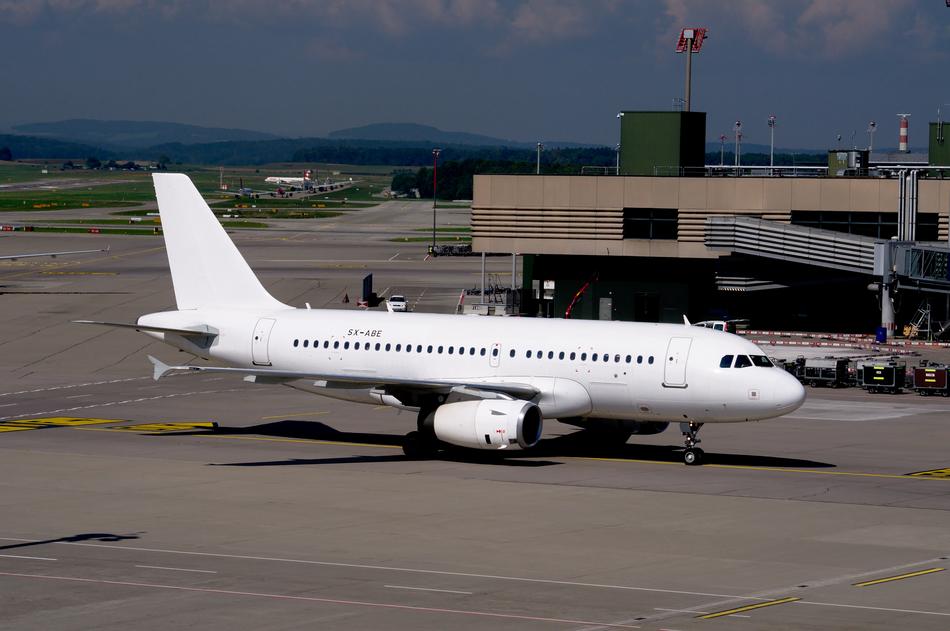 Airbus A319 Airport Zurich Jet