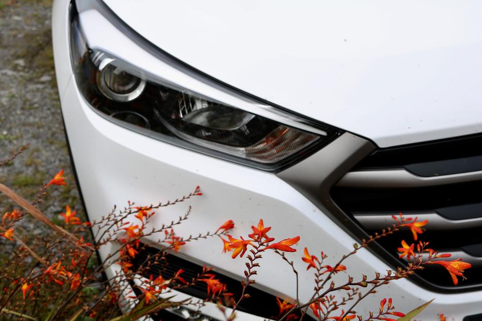 Auto Parked Spotlight