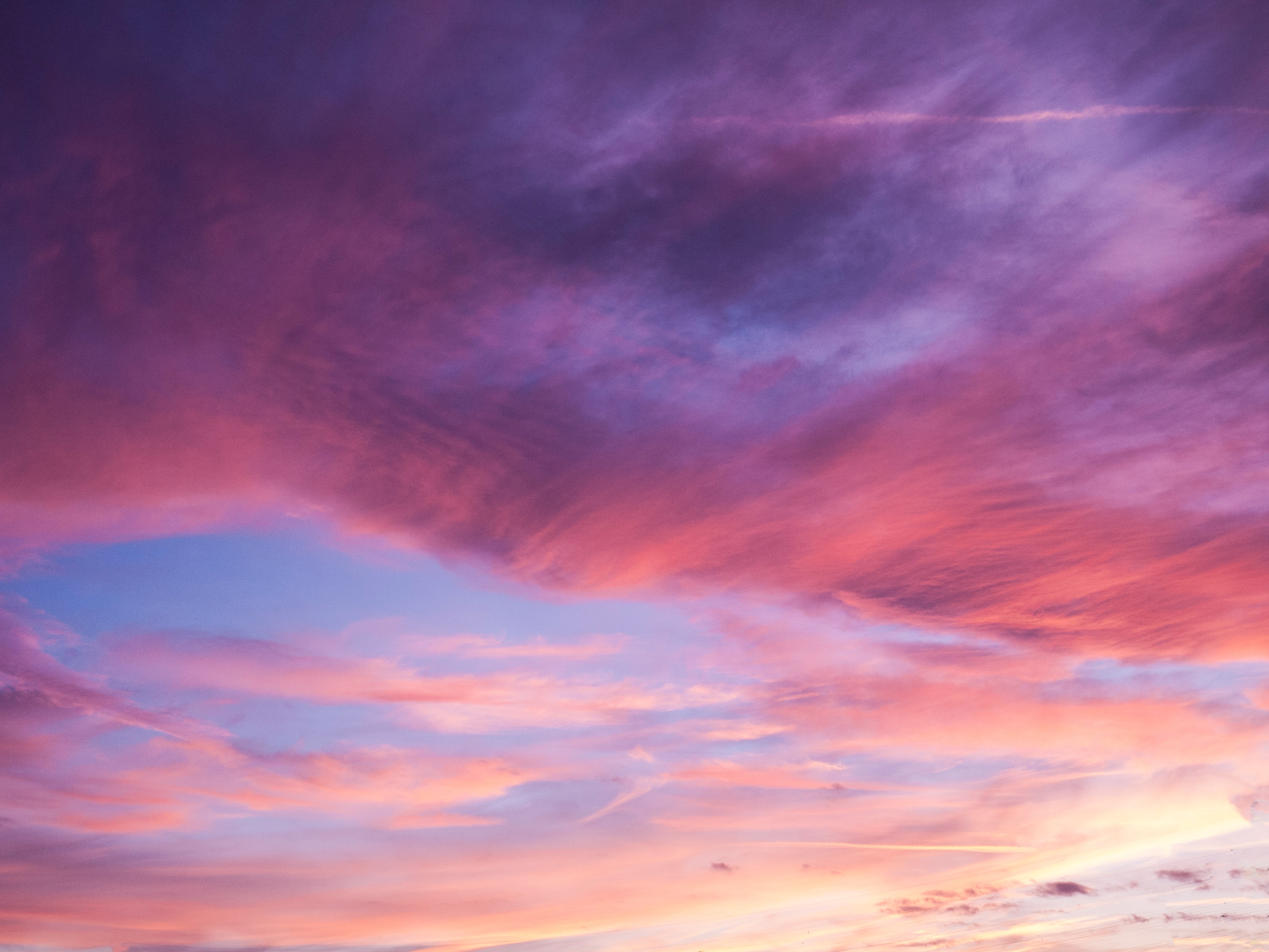 Pink Clouds At Dusk Free Image