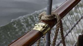 Railing Dew Ship Traffic Jams
