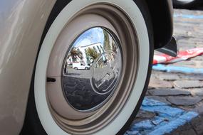 Wheel Vintage Car Old