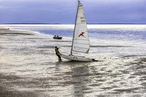 wonderful Ocean Beach Boat