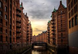 incredible River Buildings Hamburg