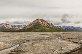 Mountains in plants in Alaska
