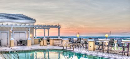 Pool Luxury Hotel