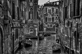 Venice Gondola black and white