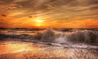 extraordinarily beautiful Sun orange