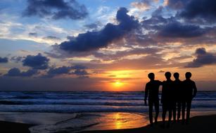 perfect Sunset Beach people