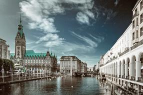 river and architecture of Hamburg