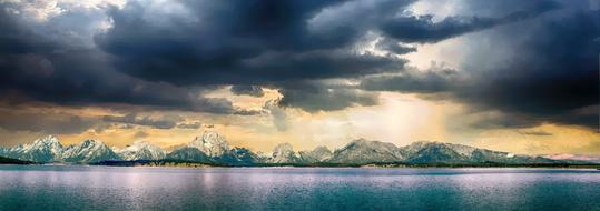 magnificent Mountain Sea