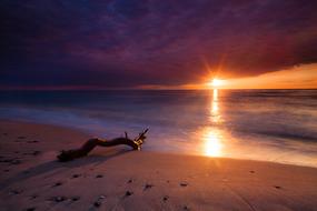 ravishing Sea sun
