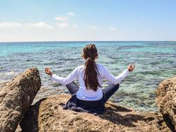 Girl Sea meditation