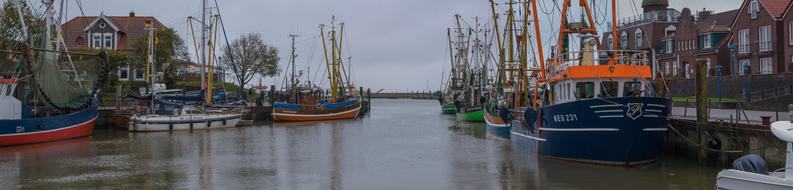 Carolinensiel Port Ships