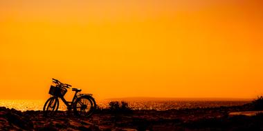 fabulous Sunset Bikes Nature