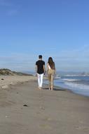 extraordinarily beautiful Horizon Couple