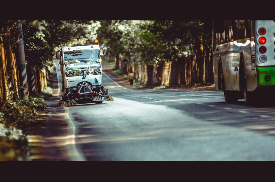 Machine Road Motion