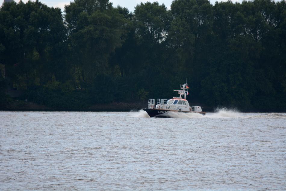 Transport Ship Pilot