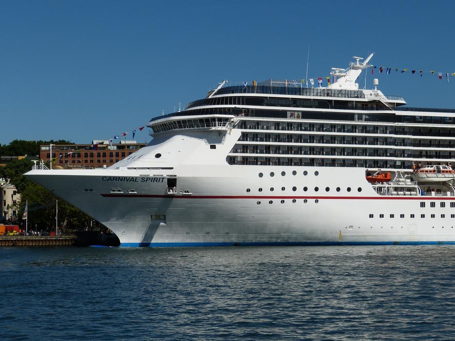 Cruise Ship
