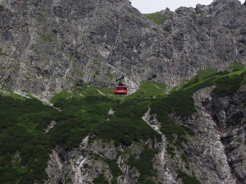 Lunerseebahn Cable Car Gondola view