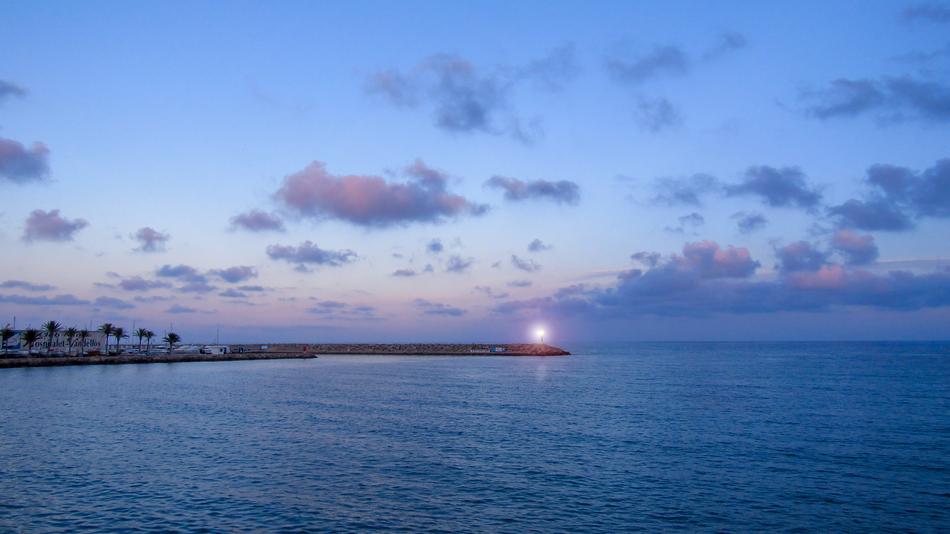 iLandscape of ncredibly beautiful Sea and Sky