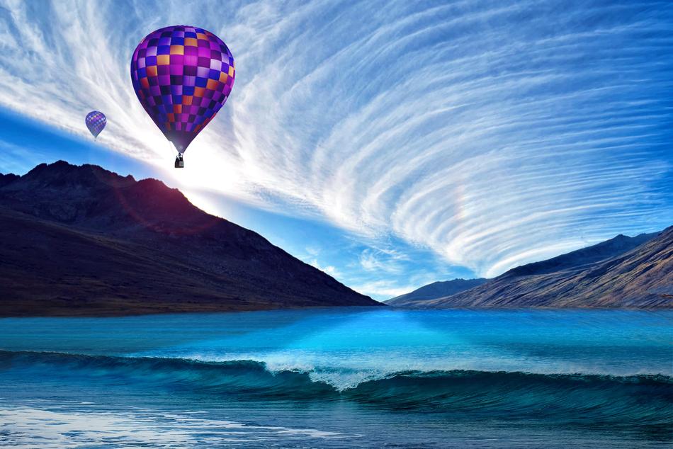 magnificent Sea Cloud and Balloon