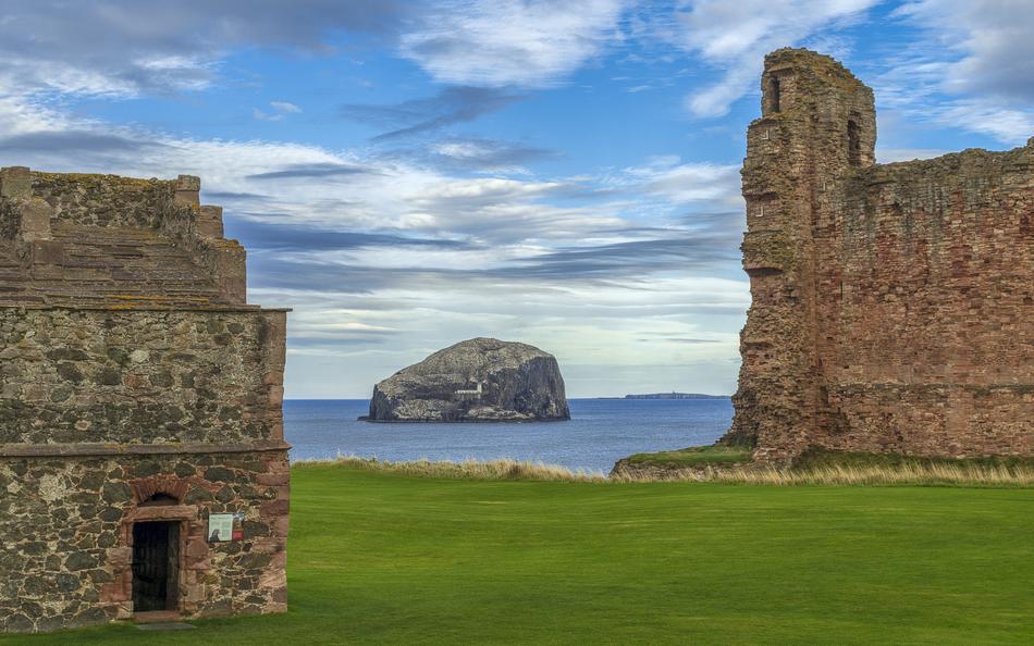 Tantallon Castle Bass