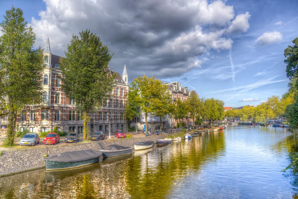 ravishing Amsterdam Canal