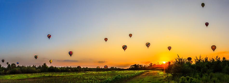 unbelievably beautiful Balloons Sunset