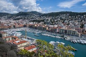 Nizza Port city
