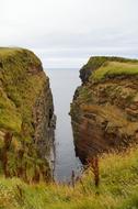 Green rocks over the Enge coast