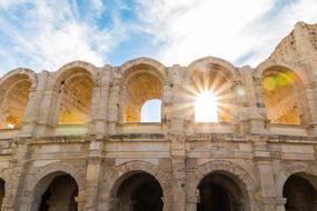 Amphitheatre sun